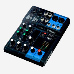 Location Console de Mixage Yamaha MG 06