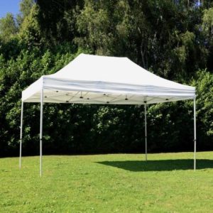 Barnum blanc 3x4.5 m pour fêtes en Ille et Vilaine